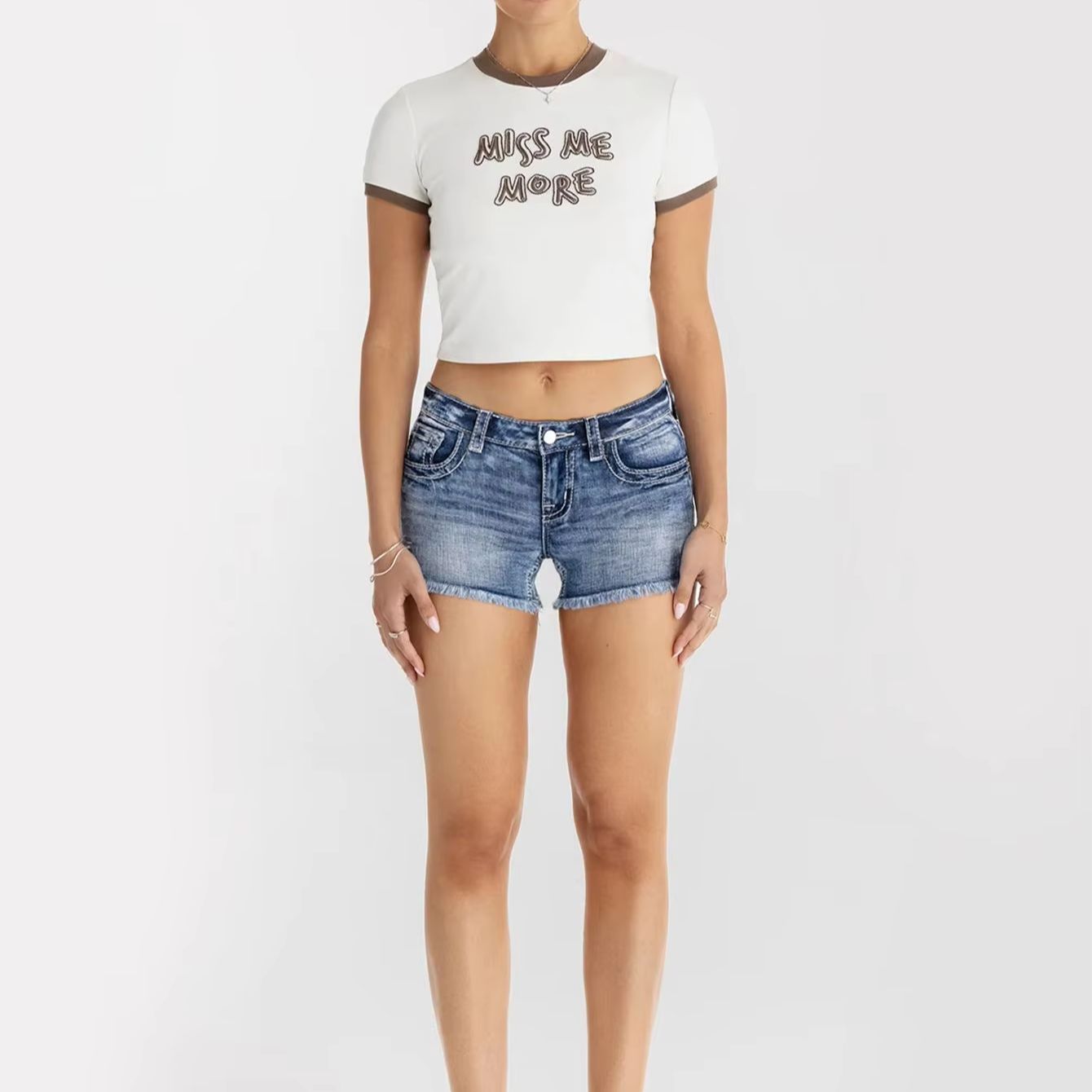 Damenbekleidung: Schmetterling – Shorts Denim Frayed Bewertung und Preis