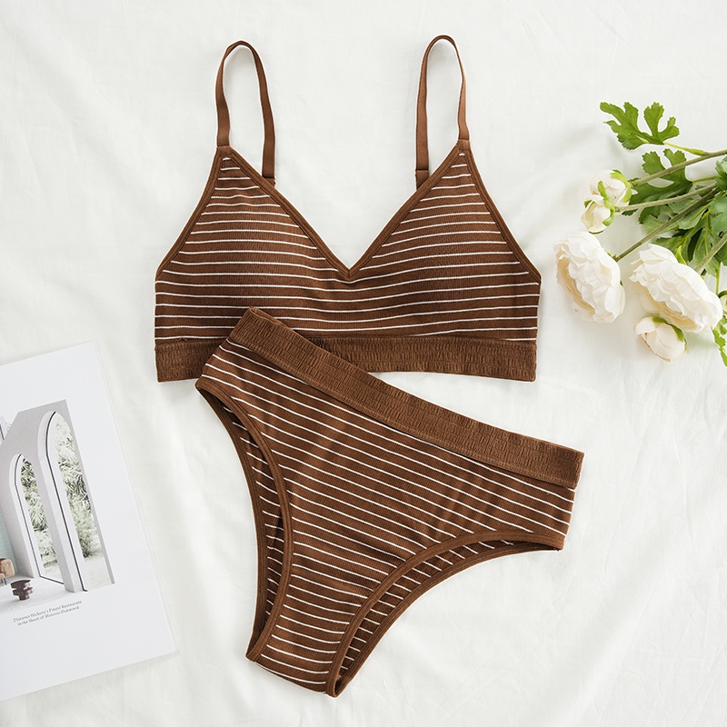 Neue Design Heißer Verkauf Nah – Bralette Triangle Set Bewertung und Preis