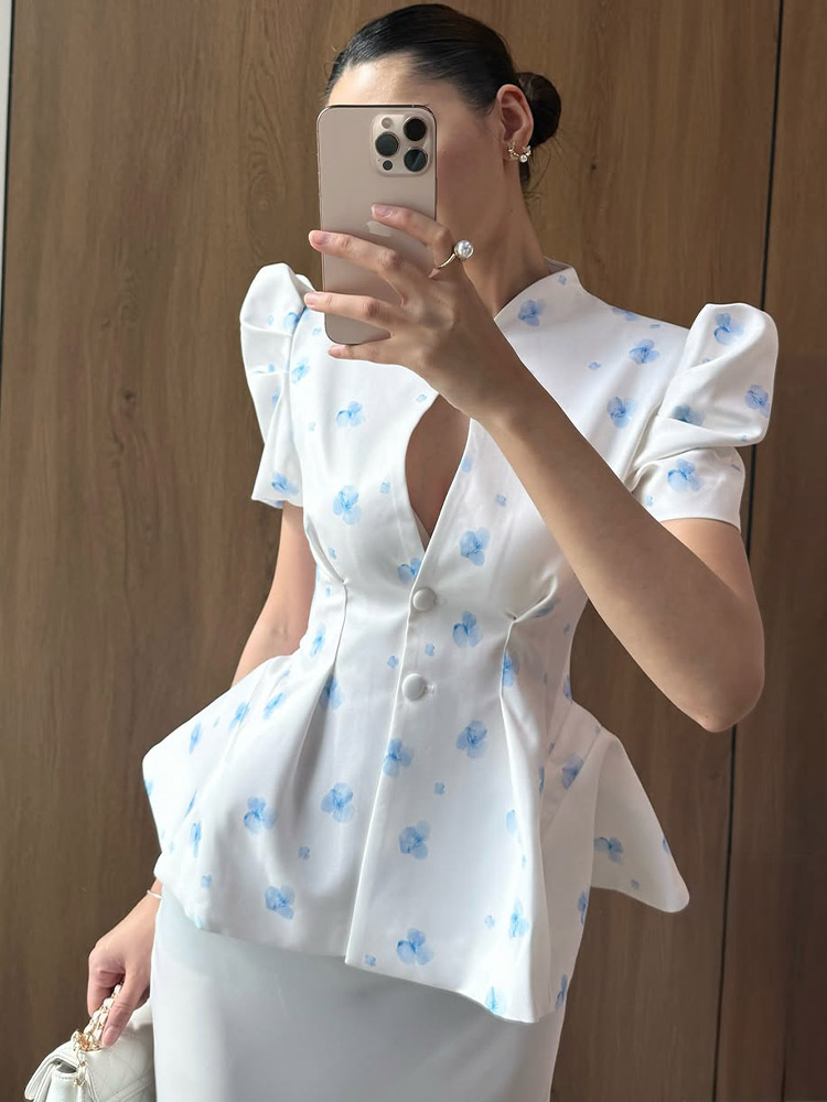 Elegante Satin-Bluse mit Blume – Romper Floral Print Bewertung und Preis