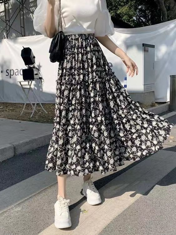 Blumendruck A-Linien-Midirock  – Midi Skirt Floral Bewertung und Preis